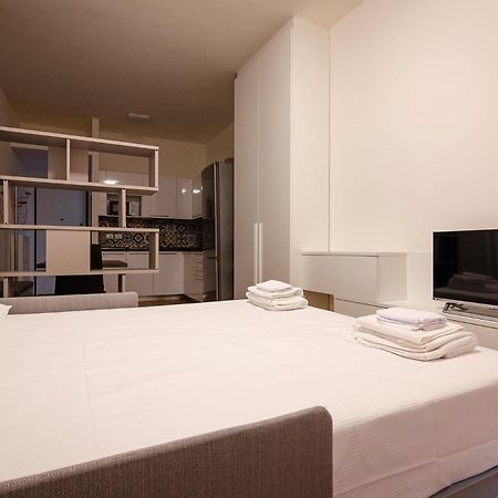 Ugo Bassi Lux Apartment 博洛尼亚 外观 照片